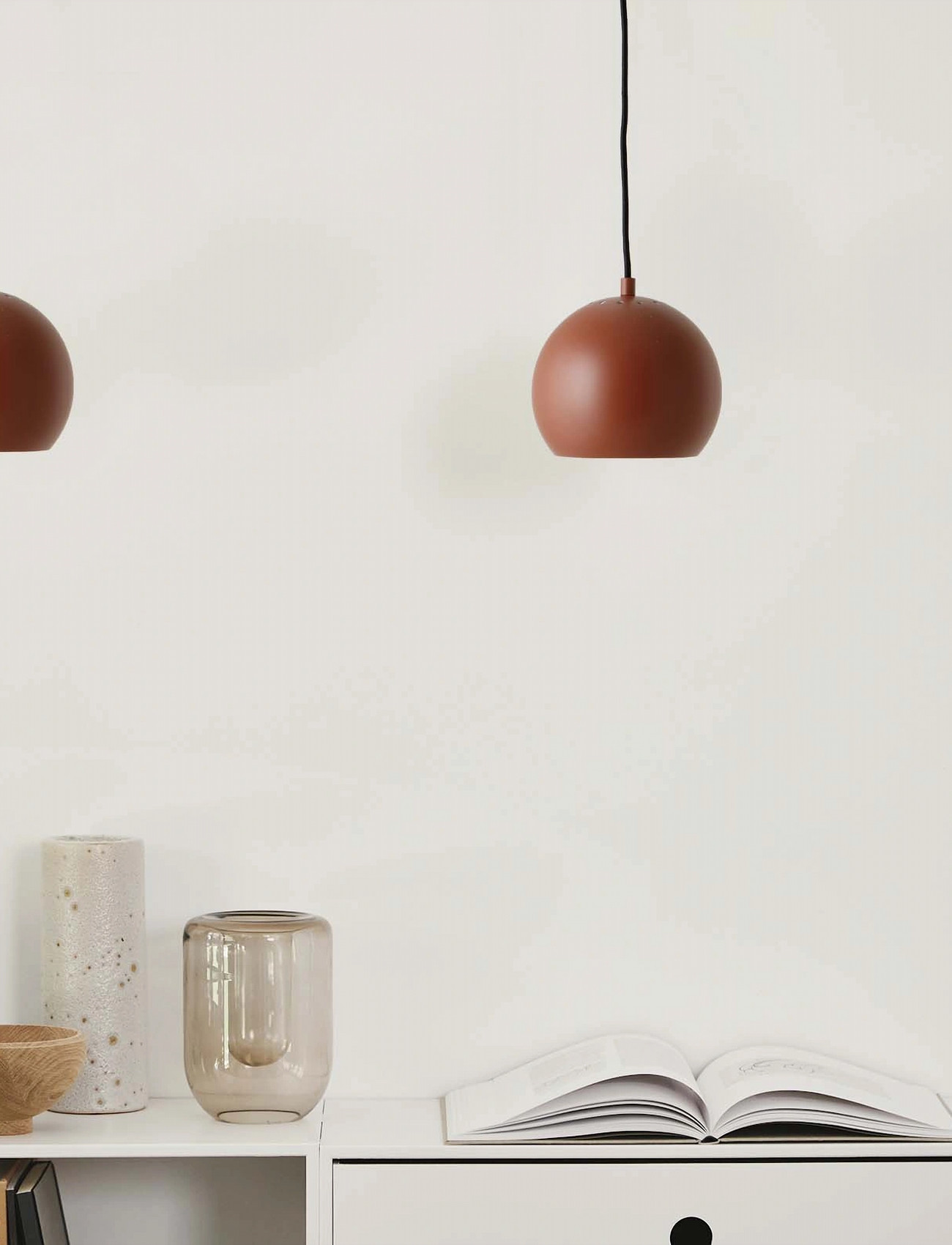 Frandsen Lighting Ball Pendant, Ø 18 cm, Brown, Loftslamper > Pendellamper, Unisex