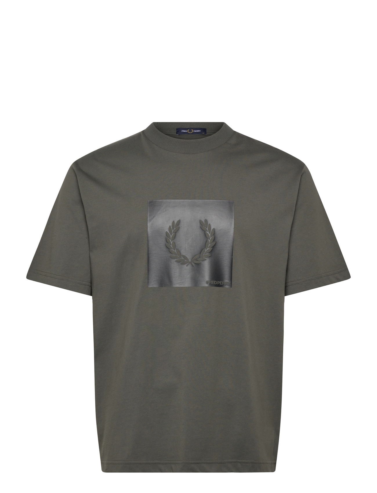 Fred Perry Box Graphic T-Shirt, L, Khaki green, T-Shirts > Kortærmede, Herre