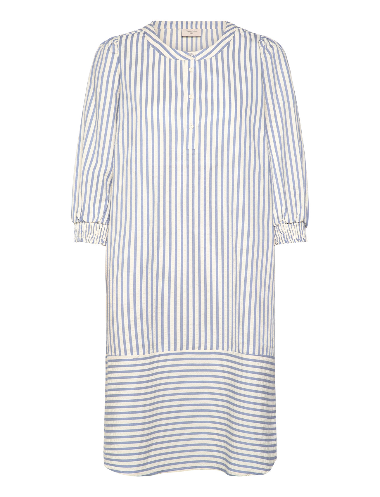 FREE/QUENT Dress From Freequent In A Lightly Embossed Material With Stripes. The Dress Has Blå