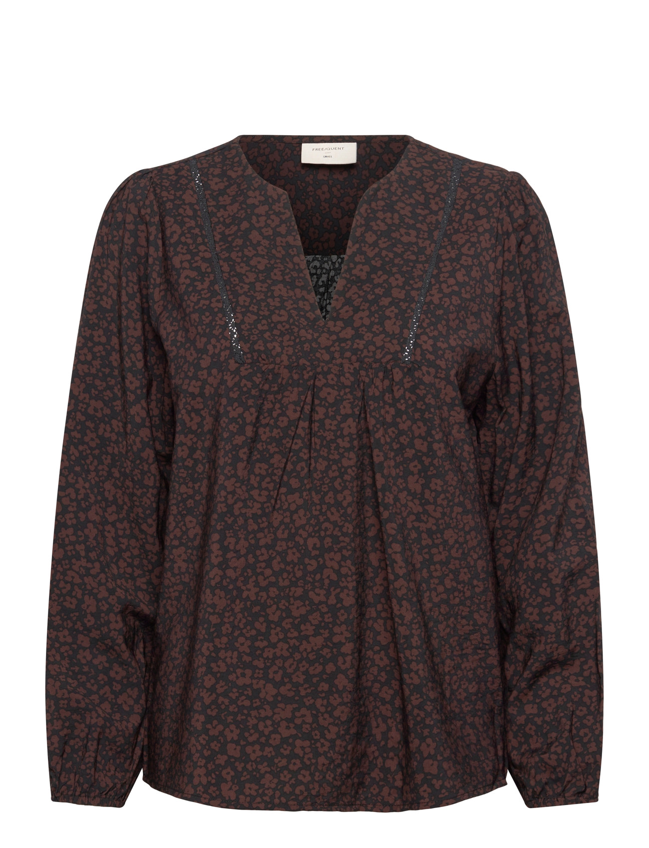 FREE/QUENT Blouse From Freequent In A Light Material With Allover Print. The Blouse Is Simp, L, Brown, Bluser > Langærmede, Dame
