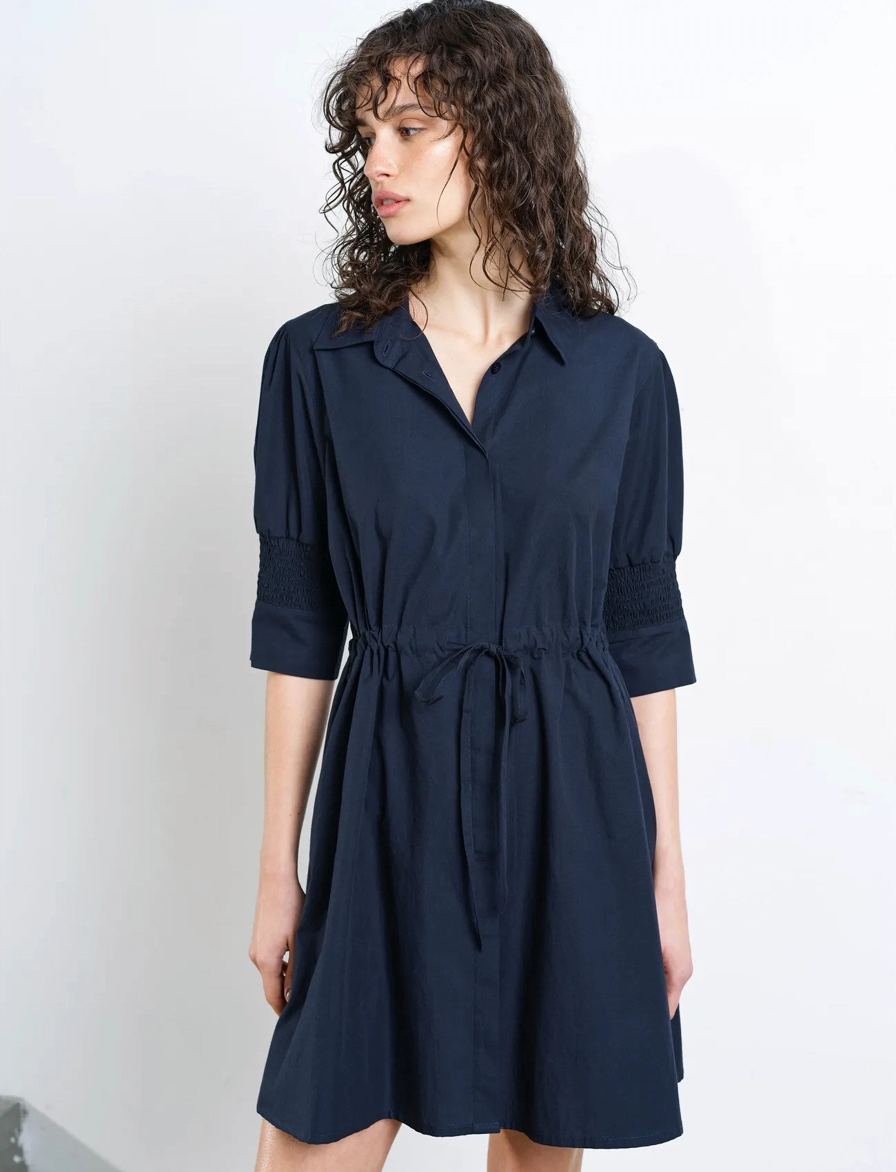 French Connection Cambria Cotton Cinchd Wst Dres, M, Navy, Kjoler > Kort Kjole, Dame