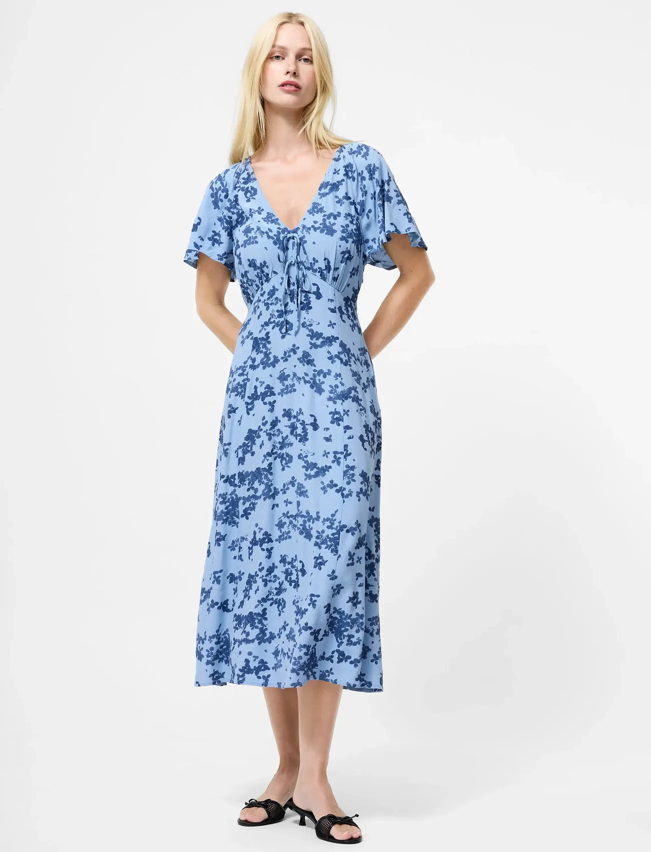 French Connection Isla Lizzie Crepe S/S V Nk Dre, 40, Blue, Kjoler > Knælange Og Midi, Dame