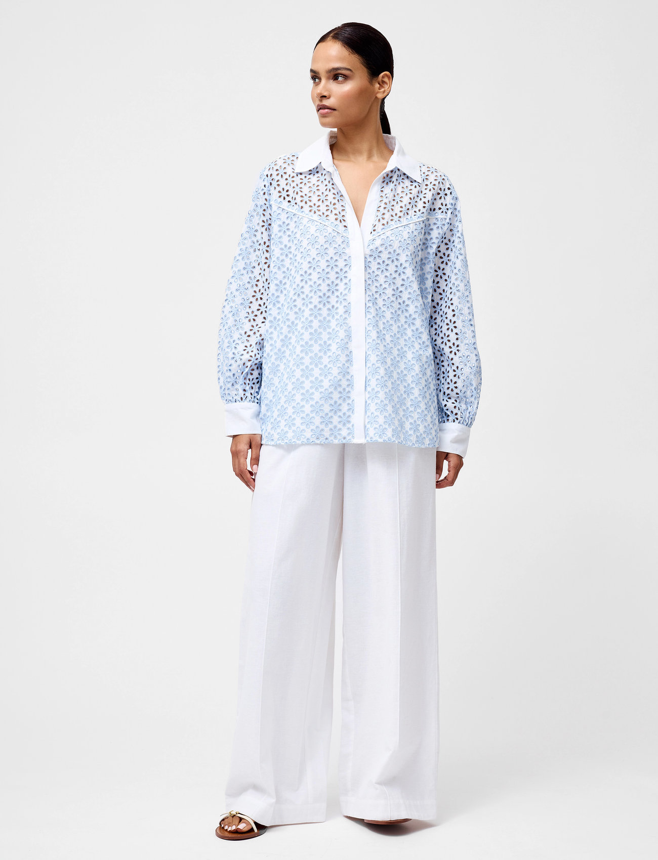 French Connection Galina Cotton Embroidered Shir, XS, Multi/patterned, Skjorter > Kortærmede, Dame
