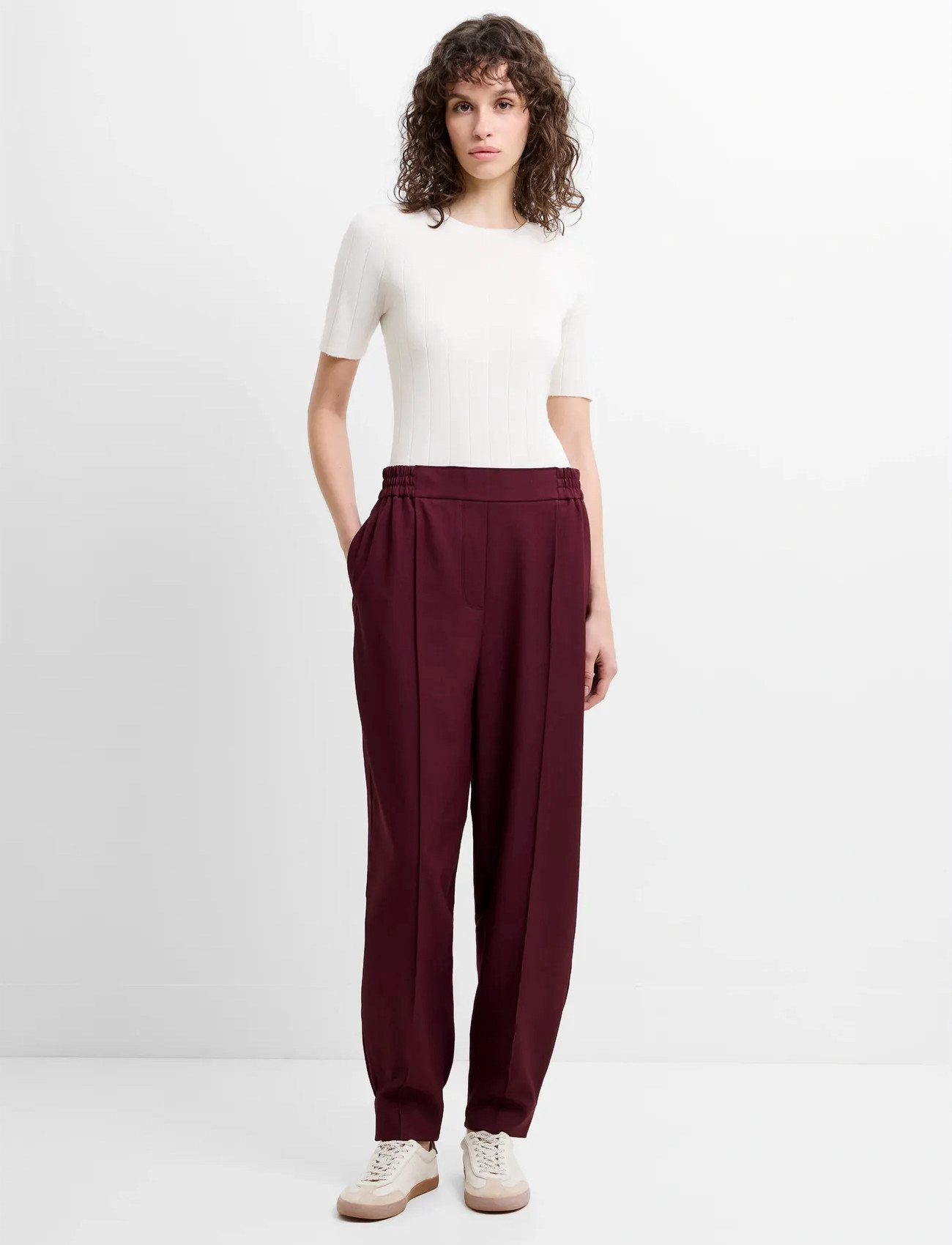 French Connection Twyla Suiting Barrel Leg Trous, XL, Burgundy, Trousers > Barrel Trousers, Dame