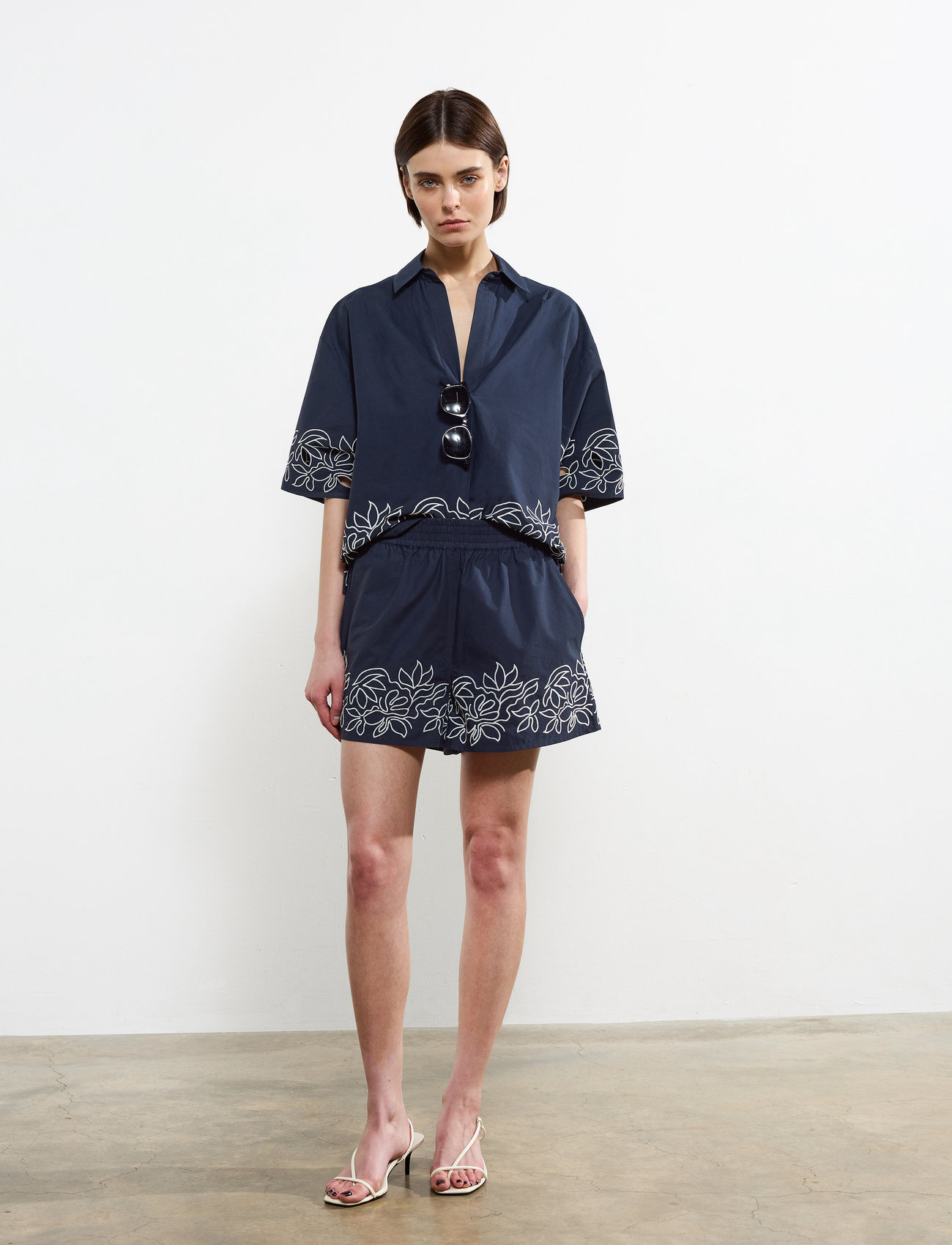 French Connection Alissa Cotton Shorts, XS, Black, Shorts > Afslappede Shorts, Dame