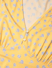 French Connection - PEONY-DORIA ECO PUFF SLV DRESS - korta klänningar - golden glaze multi - 5