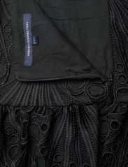 French Connection - GINAZ LACE GGT MIX SKIRT - korta kjolar - black - 5