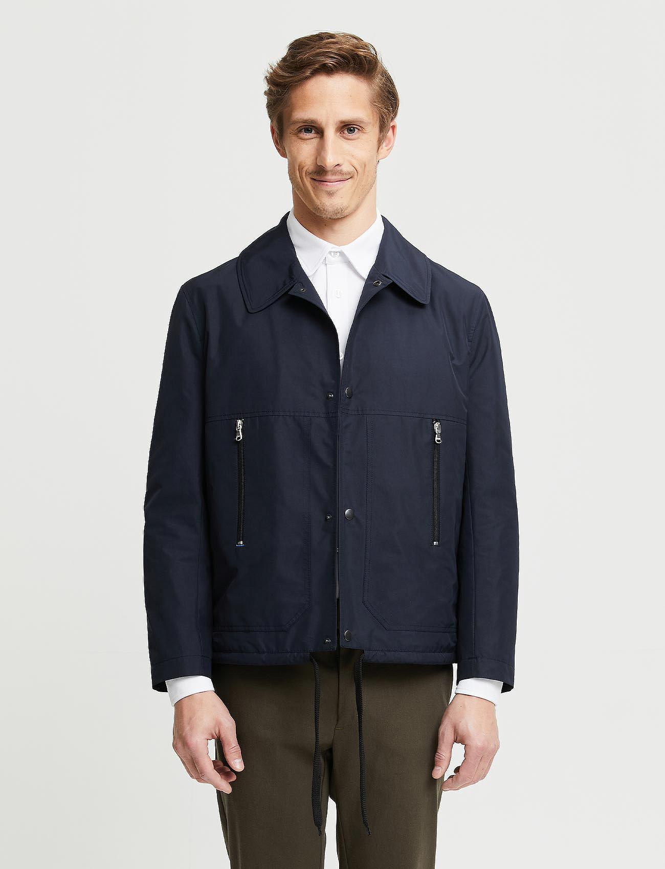 FRENN Oiva Jacket - 195.44 €. Koop Windjassen van FRENN online op Boozt.com. Snelle levering & retour
