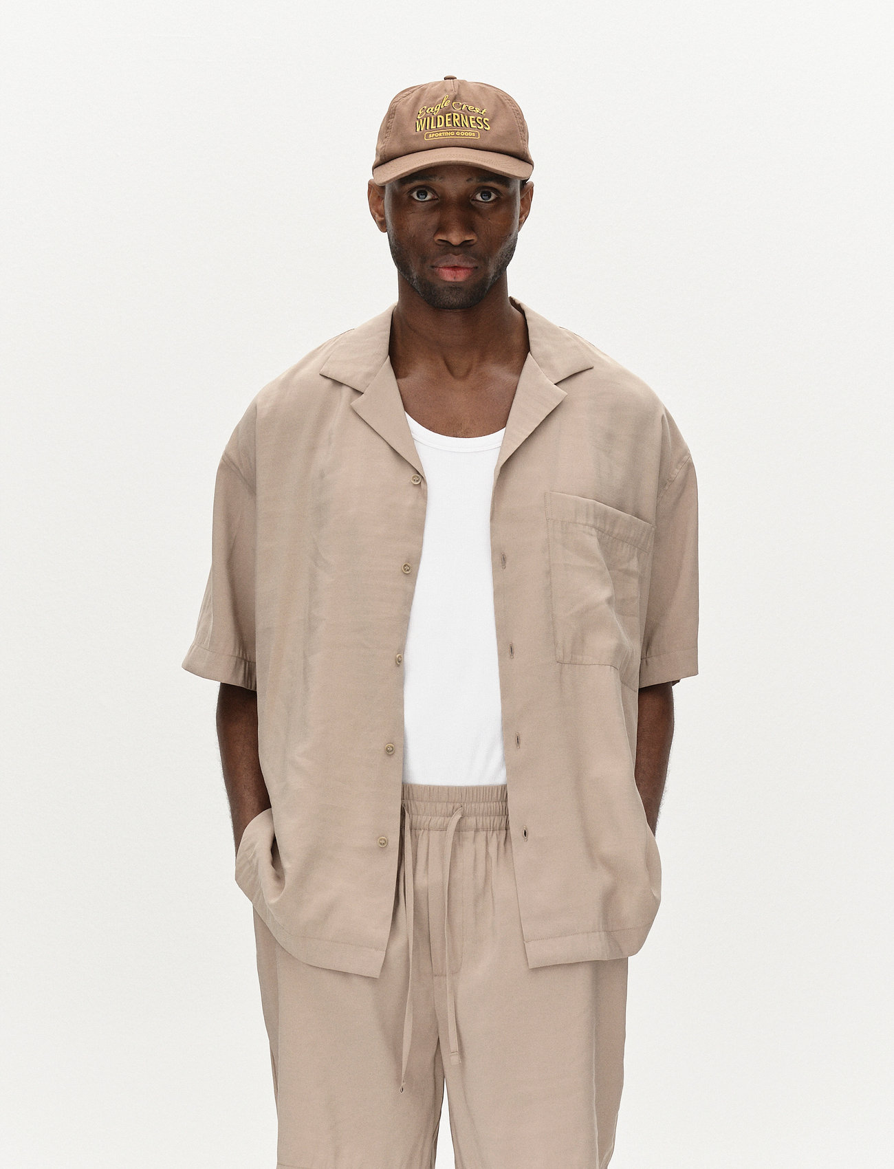 Gabba Jens Over Resort Yari Ss, S, Beige, Skjorter > Kortærmede Shirts, Herre