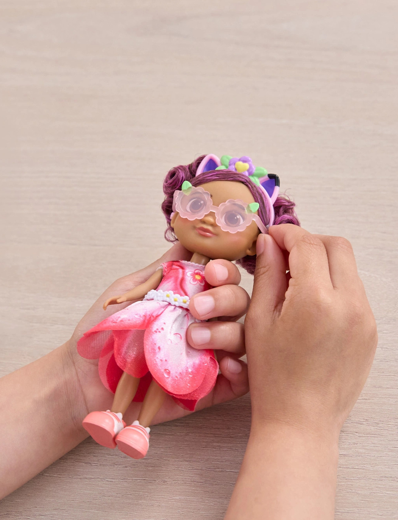 Gabby's Dollhouse Gabby's Movie Small Doll 15 cm - Crystal Garden, One Size, Pink, Dukker Og Tilbehør > Dukker, Børn