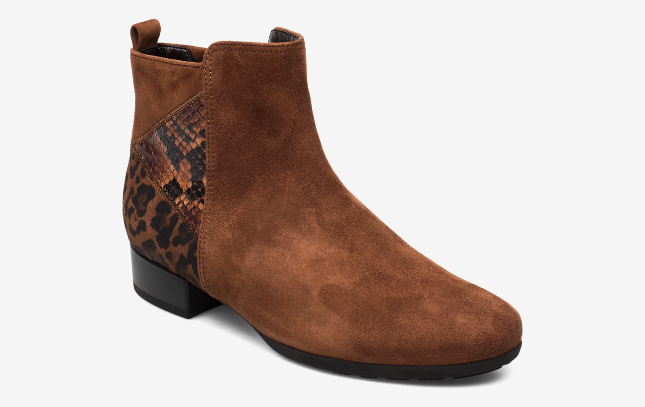 gabor flat ankle boots