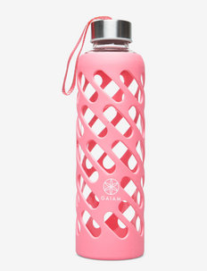 GAIAM 20-OZ. SURE-GRIP WATER BOTTLE - water bottles & thermoses - guava