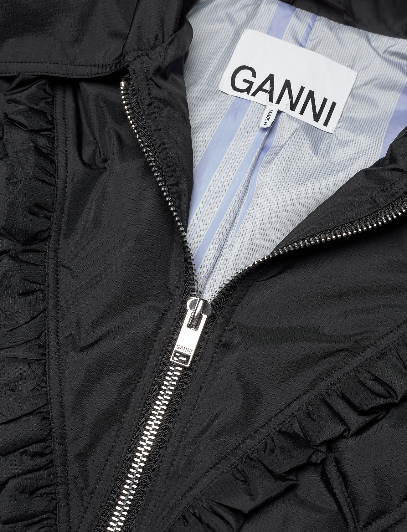 Ganni - Recycled Ripstop Quilt Frill Coat - forårsjakker - black - 2