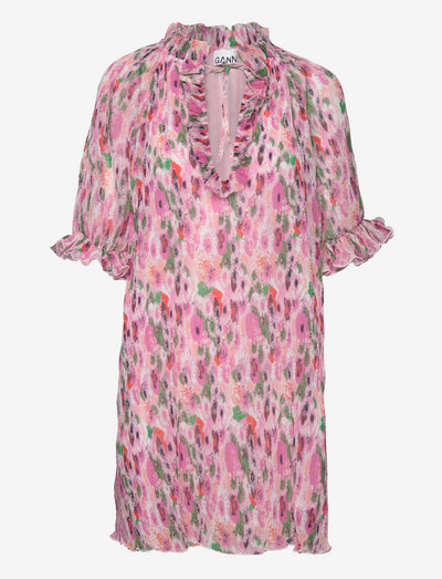 Pleated Georgette Ruffle V-neck Mini Dress - suvekleidid - sugar plum