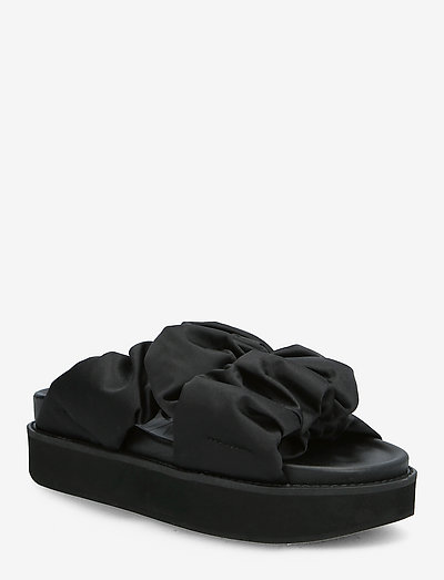 Low Flatform Ruched Sandal - flat sandals - black