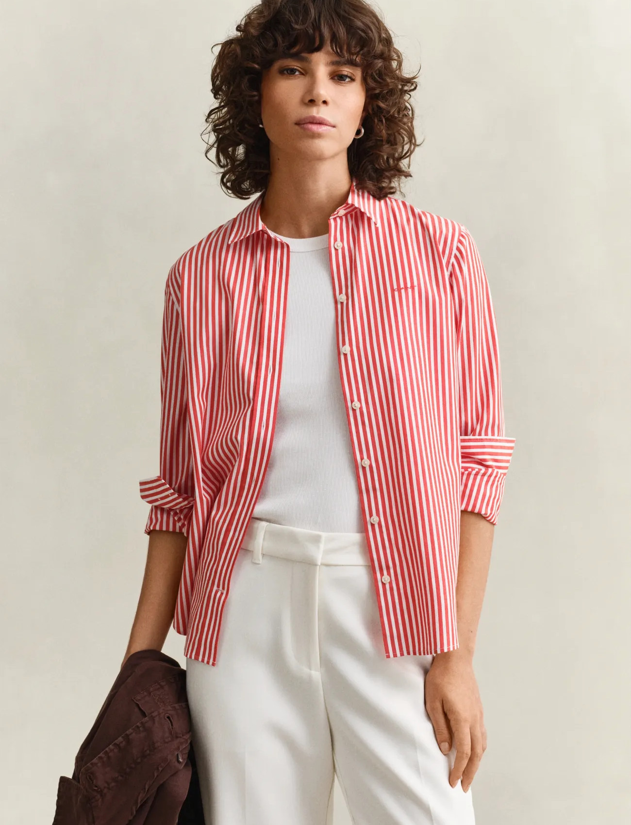 GANT Reg Classic Poplin Striped Shirt, 44, Red, Skjorter > Langærmede, Dame