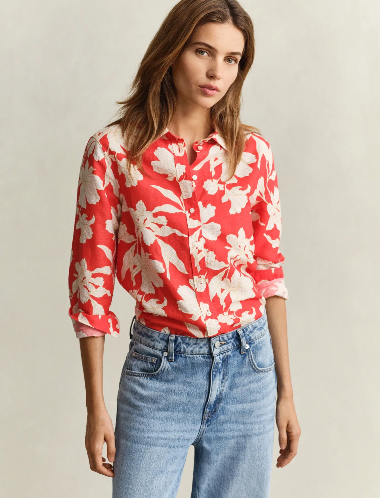 GANT Reg Floral Print Linen Shirt, 36, Red, Skjorter > Langærmede, Dame