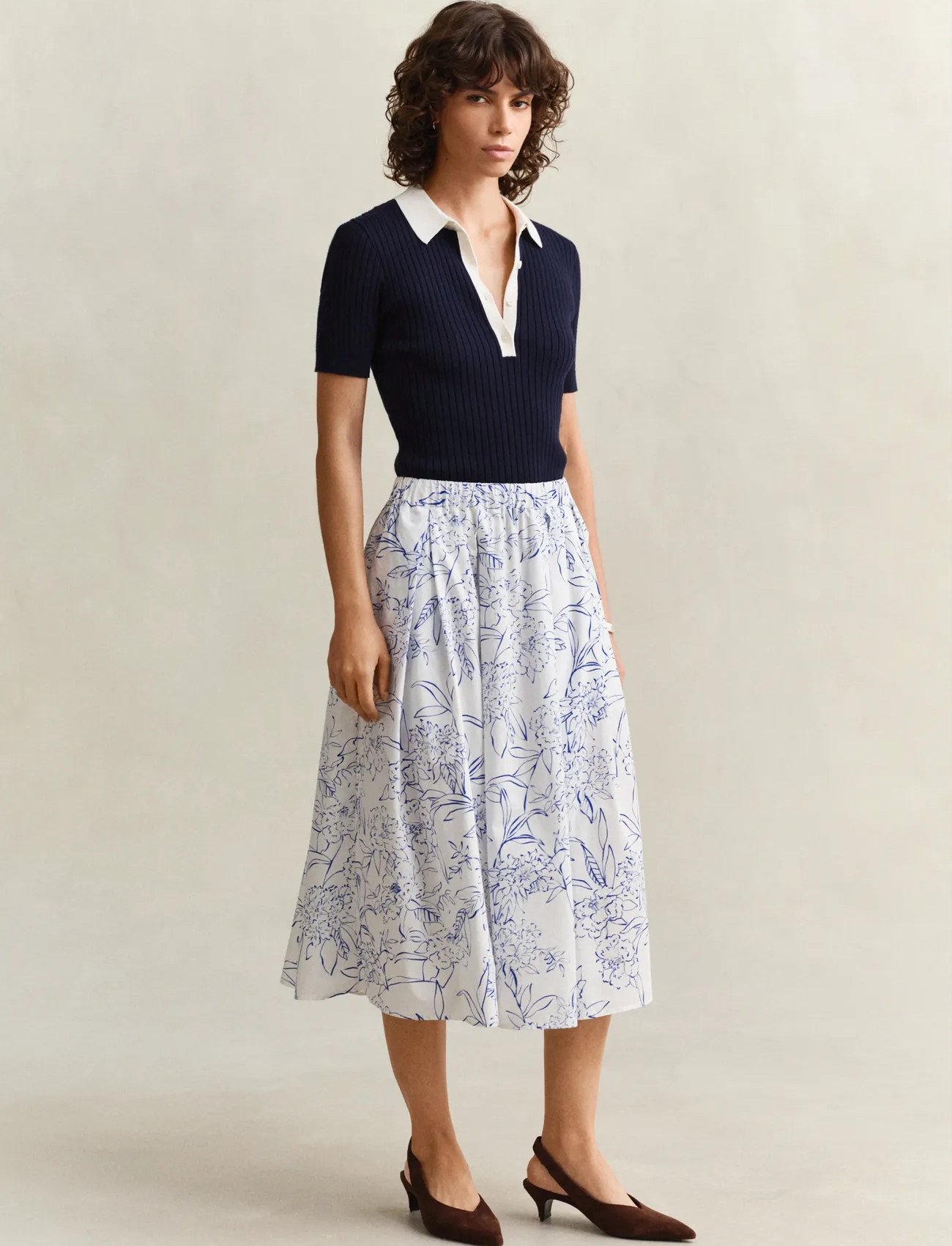 GANT Floral Print Pull On Skirt, 34, White, Nederdele > Knælange Og Midi Nederdele, Dame