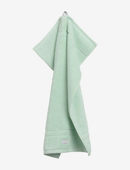 PREMIUM TOWEL 30X50 - SPRAY GREEN