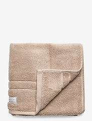GANT - PREMIUM TOWEL 50X70 - bath towels - dry sand - 0