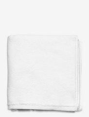 GANT - ICON G TOWEL 70X140 - bath towels - white - 0