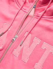GANT - D2. GANT LOGO ZIP HOODIE - hoodies - blush pink - 2