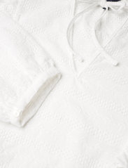 GANT - D2. BRODERIE ANGLAISE  TOP - long sleeved blouses - eggshell - 2