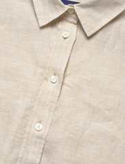 GANT - D2. REG LINEN CHAMBRAY SHIRT - long-sleeved shirts - desert beige - 2