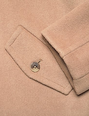 GANT - D1. WOOL BLEND CROPPED JACKET - winter jackets - warm khaki - 3