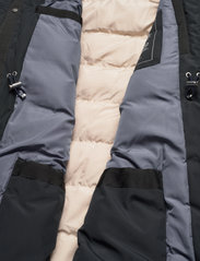 GANT - D2. EVERYDAY PARKA - winter jackets - black - 5