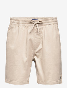 D2. ALLISTER DS LOGO SHORTS - casual shorts - dry sand