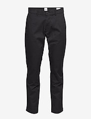 gap flex chinos