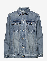 gap oversized denim jacket