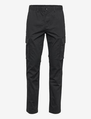 gap flex cargo pants