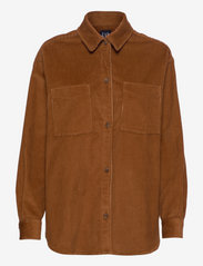 gap corduroy shirt