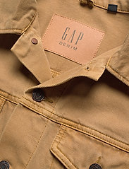 gap iconic denim jacket