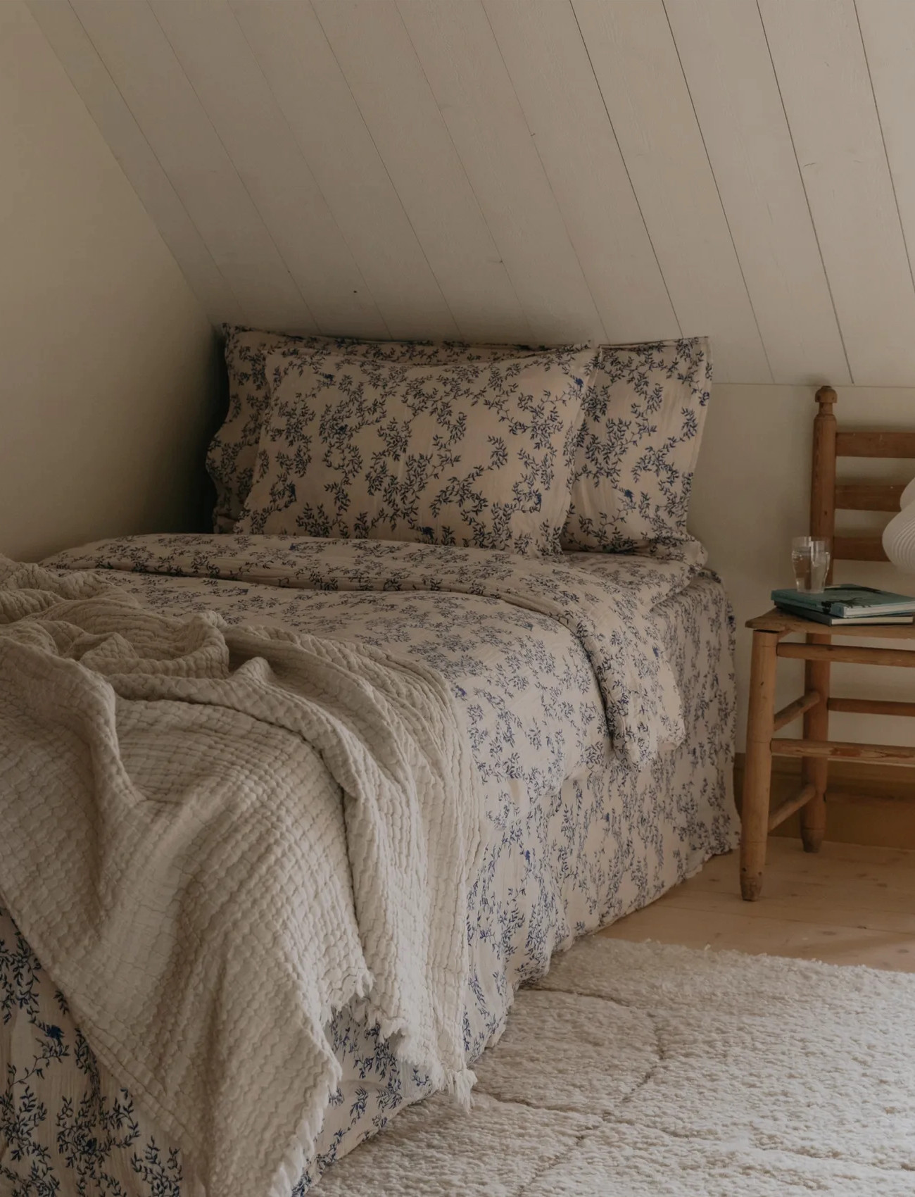 Garbo&Friends Muslin Fitted Sheet Junior, 60X120X20 cm, Jardim, 140X200X30 cm, Cream, Søvntid > Sengelinned, Børn