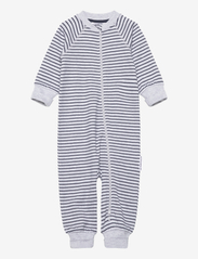 Pyjamas with two way zipper