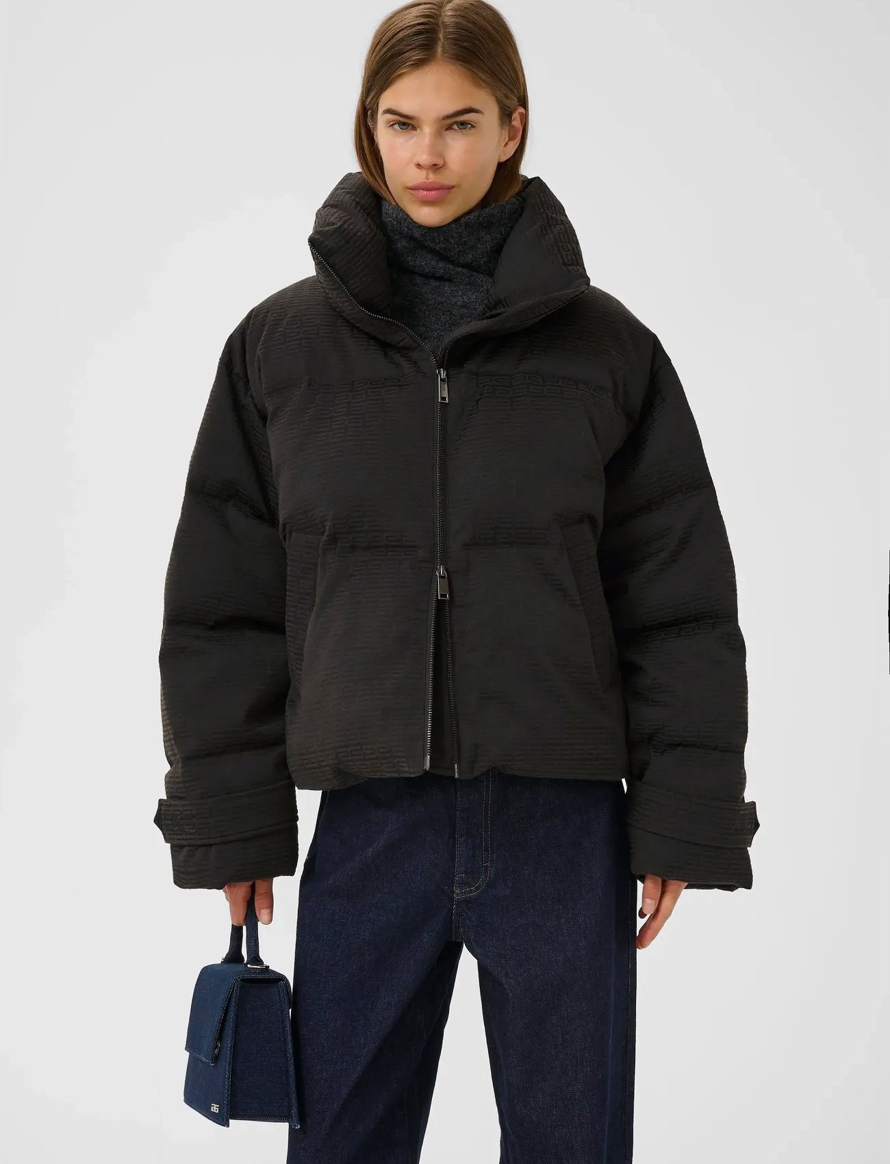 Gestuz Gznansi Short Puffer, 34, Black, Jakker > Vatteret Jakke, Dame