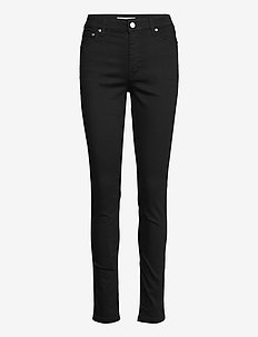 Skinny jeans | Trendy collections at 