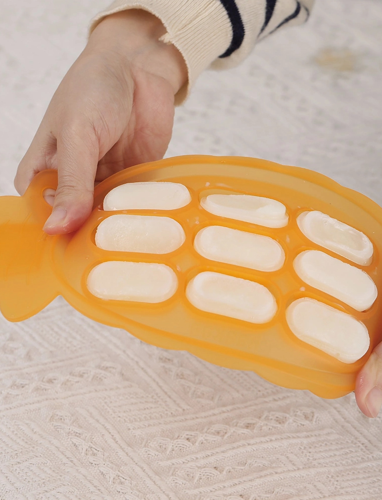 Haakaa Haakaa Pineapple Silicone Nibble Tray - Pea Green, One Size, Green, Baby Feeding > Baby Food Containers, Børn