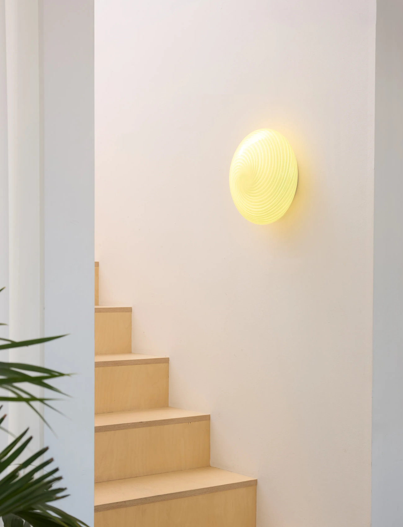 Halo Design Candy Ceiling-Wall Lamp, Ø 30 cm, Cream, Loftslamper > Indbyggede Loftslamper, Unisex