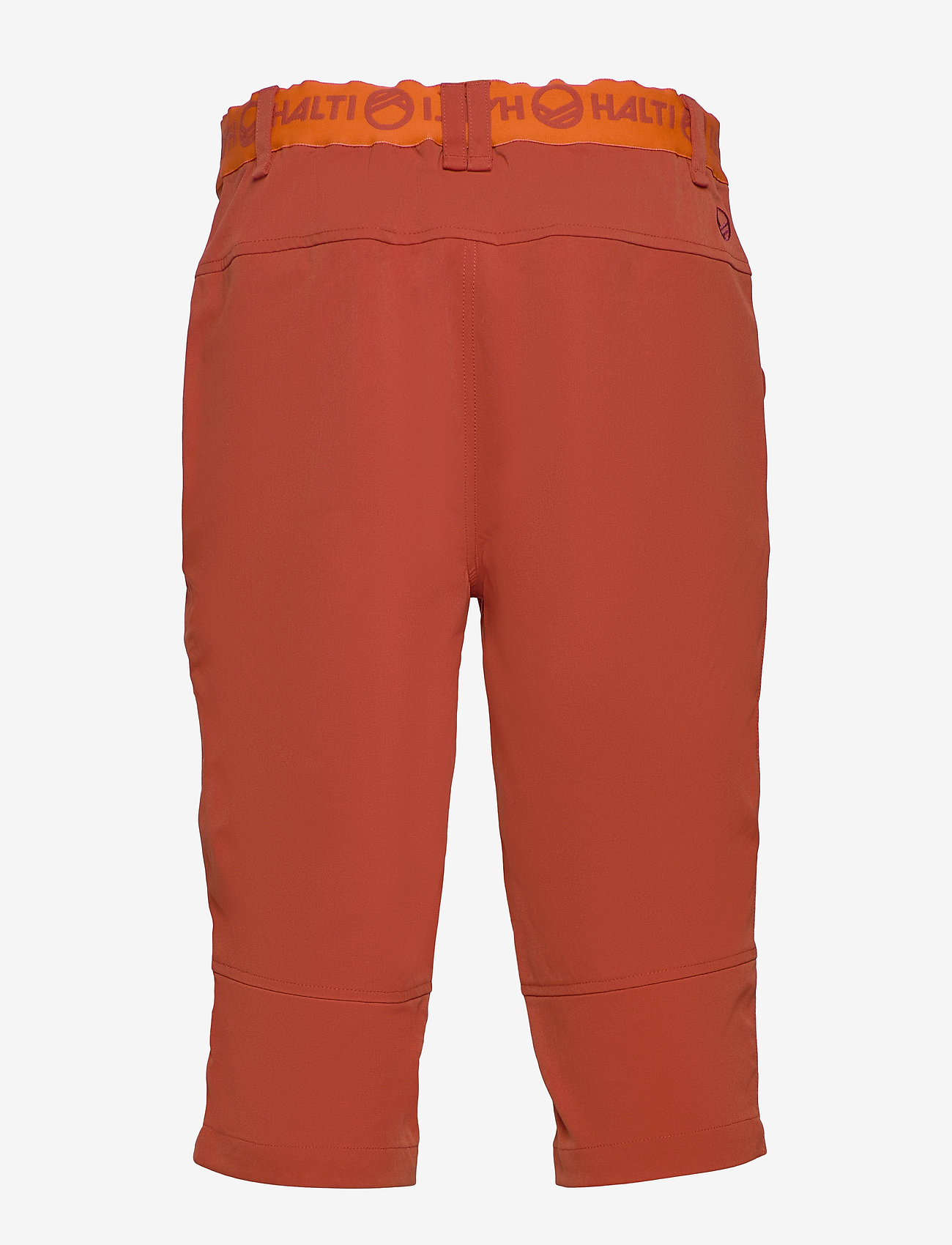 red capri trousers