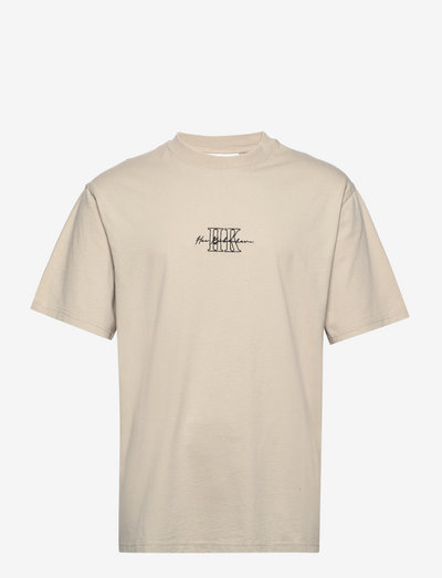 Boxy Tee Short Sleeve - t-shirts - sand
