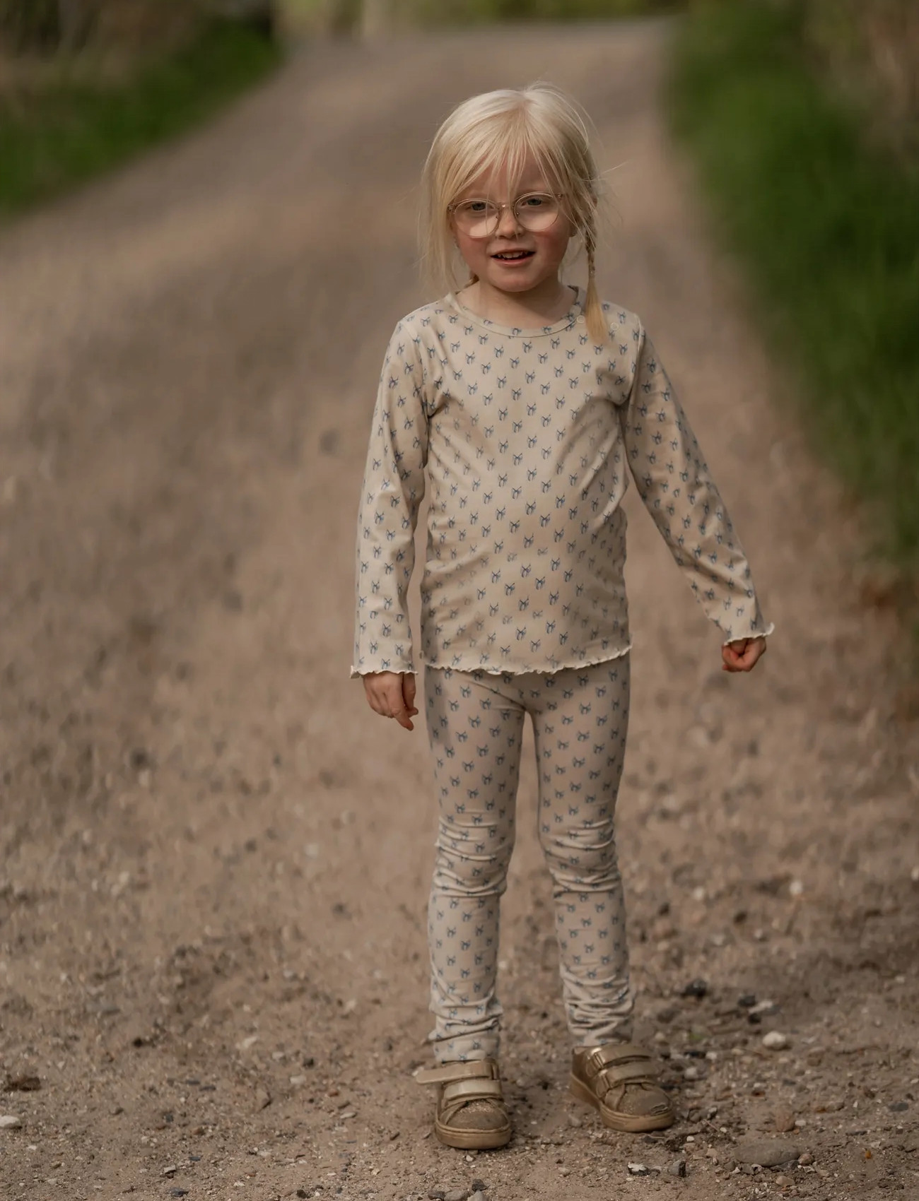 Hanevild Bow Blouse, 116, Cream, T-Shirts > Langærmede T-shirts, Børn