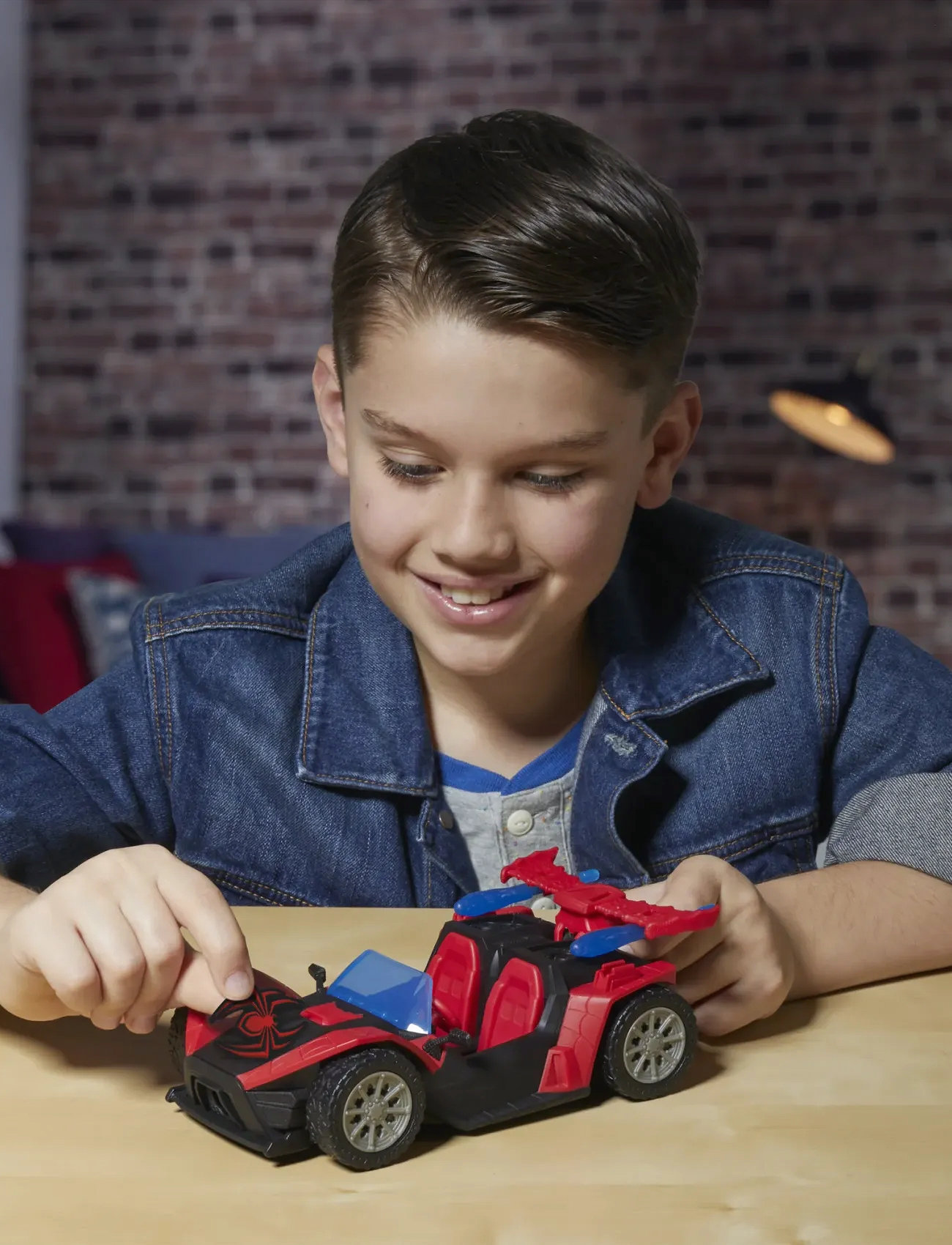Marvel Marvel Spider-Man Venomversus Epic World Of Action Miles Morales Remix Blast Racer, One Size, Red, Legesæt Og Actionfigurer > Film- Og Eventyrf