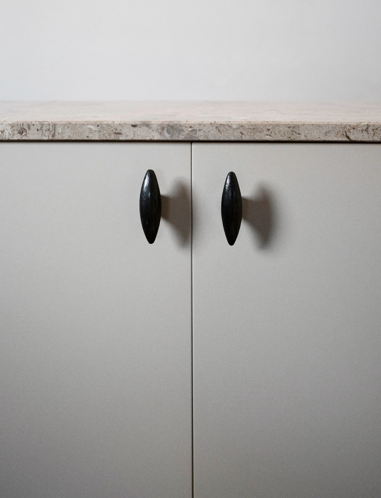 Hein Studio Belle, One Size, Black, Knager Og Knopper > Knopper, Unisex