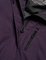 helly hansen marie jacket