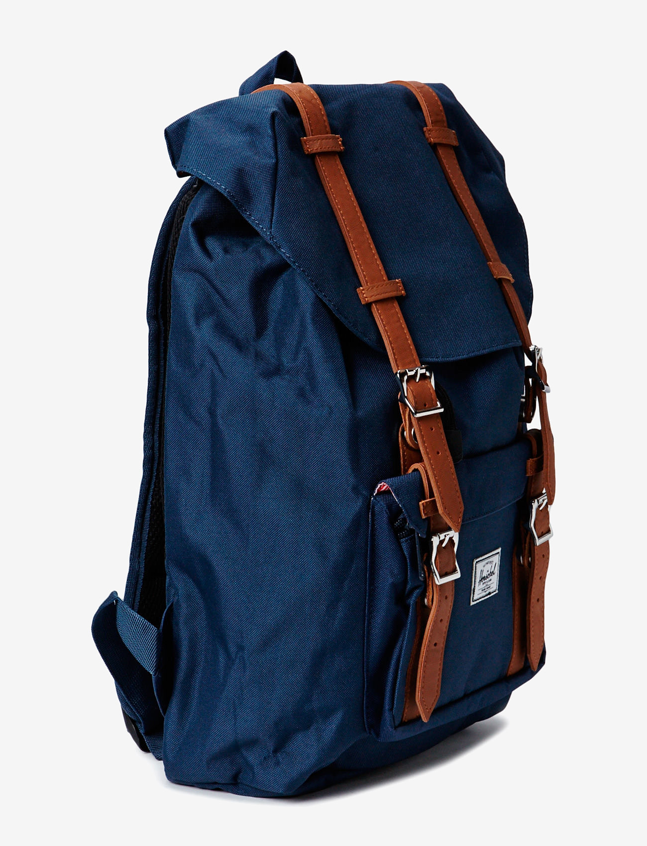 biggest herschel backpack