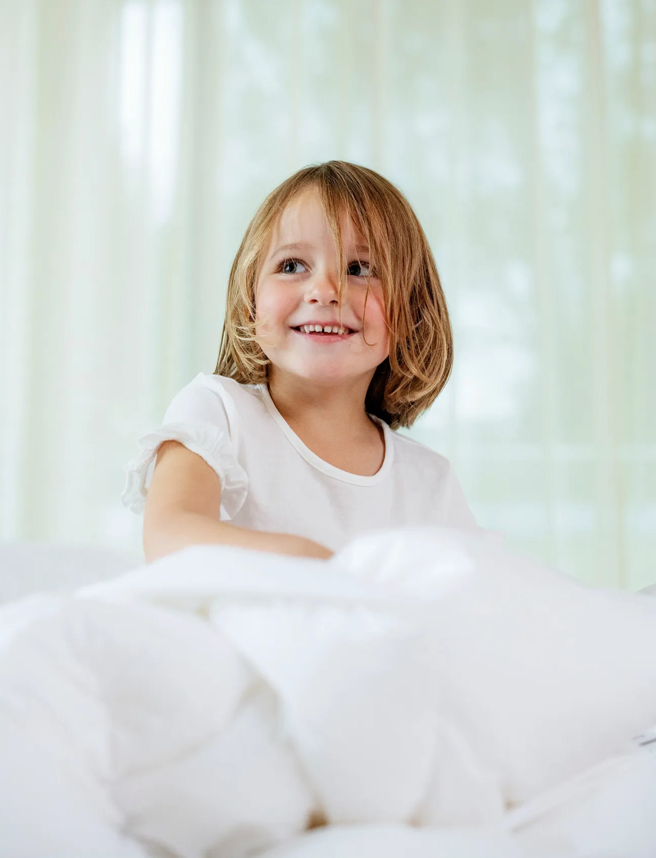 Høie of Scandinavia Saga Medium Warm Down Junior Duvet, 100X140 cm, White, Søvntid > Dyner, Børn